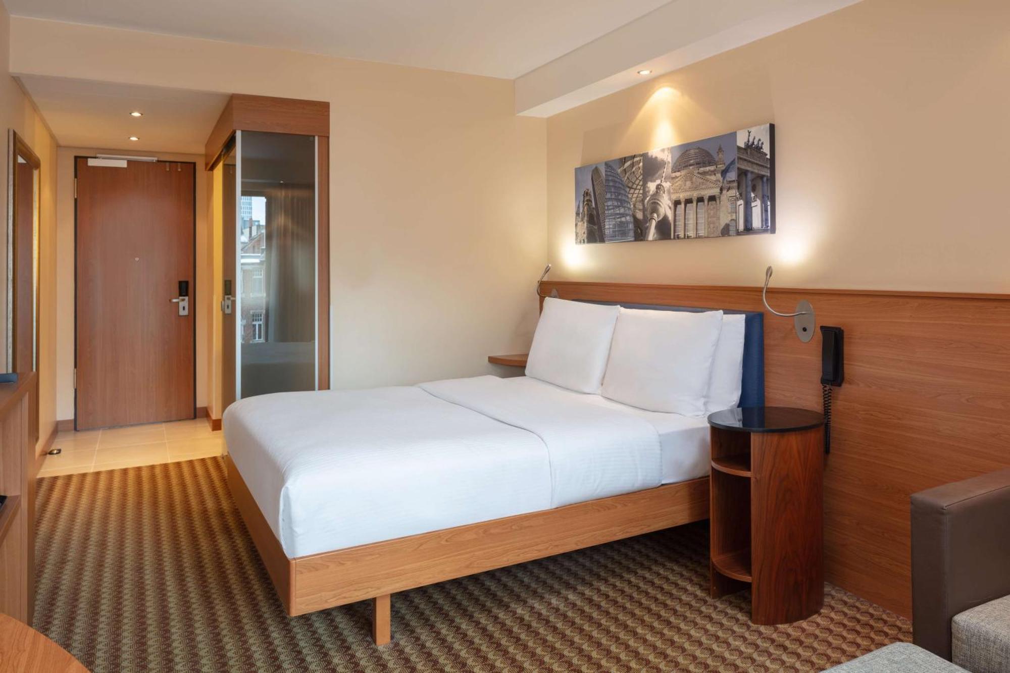 Hampton By Hilton West 3* Berlin